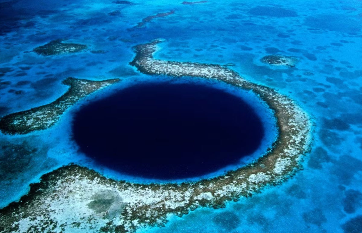 Blu Hole belize